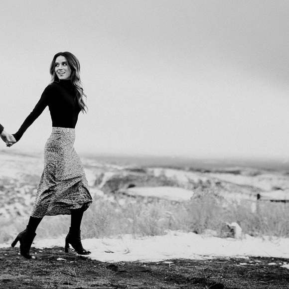 Meet your Posher, Sarah - Picture 2 of 2